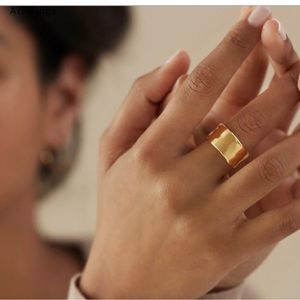 Monica Vinader Siren Muse Wide Ring